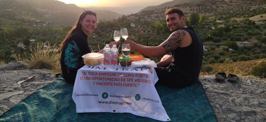 Adventure Cahorros, Monachil/ Climbing and abseiling Granada - A picnic closing in Monachil