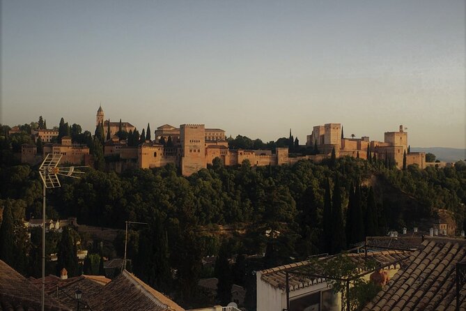 Albaicín and Sacromonte Sunset tour + Flamenco show - Booking details that can change your plans
