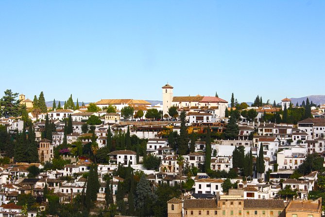 Albayzin and Sacromonte Guided Walking Tour in Granada - Starting at Plaza de Isabel la Católica