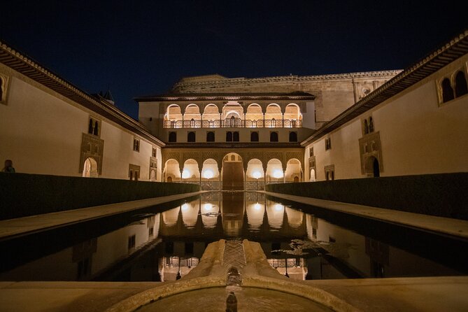 Alhambra Day or Night Private Tour - Partal Palace and the overlooked corners