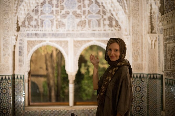 Alhambra Day or Night Private Tour - Starting on Calle Real de la Alhambra