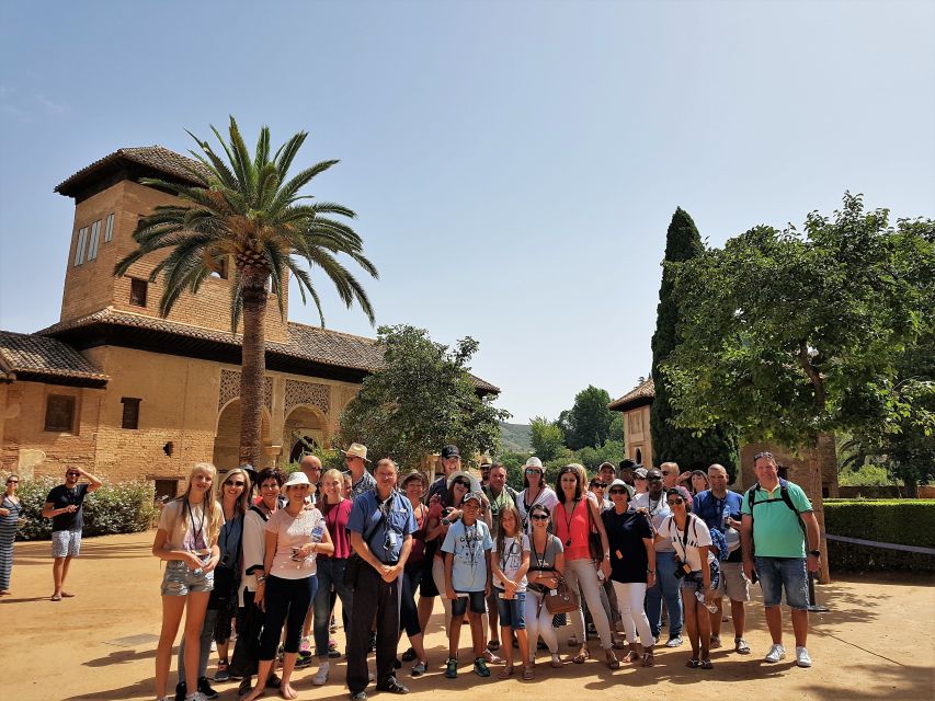 Alhambra: Generalife Gardens & Alcazaba Fast-Track Tour - Charles V Palace and the Spanish chapter