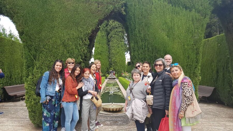 Alhambra: Generalife Gardens & Alcazaba Fast-Track Tour - What three hours feels like