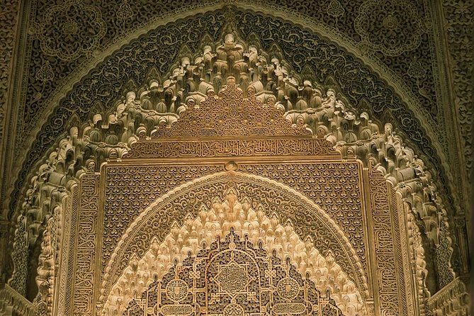 Alhambra & Generalife Skip the line Small Group including Nasrid Palaces - The Nasrid Palaces: the reason to choose this tour