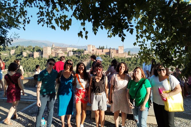 Alhambra Private Tour: Nasrid Palaces and Generalife - Generalife Gardens and the Alhambra’s Open-Air Side