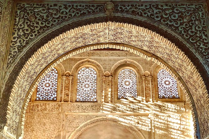 Alhambra Private Tour with Skip-the-line-tickets - Generalife: One Hour in the Sultans’ Garden Retreat