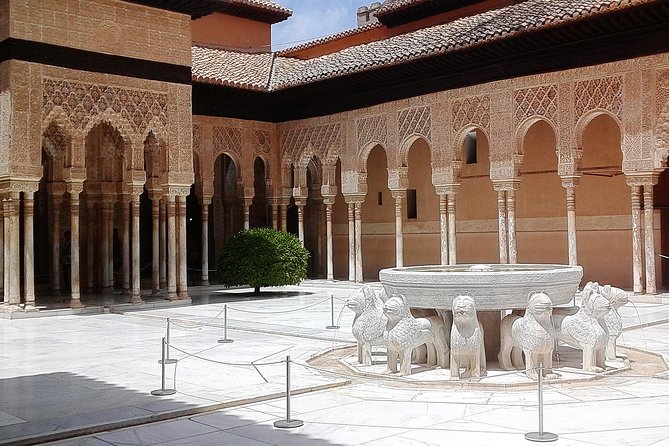 Alhambra private walking tour - What this private Alhambra tour is really like