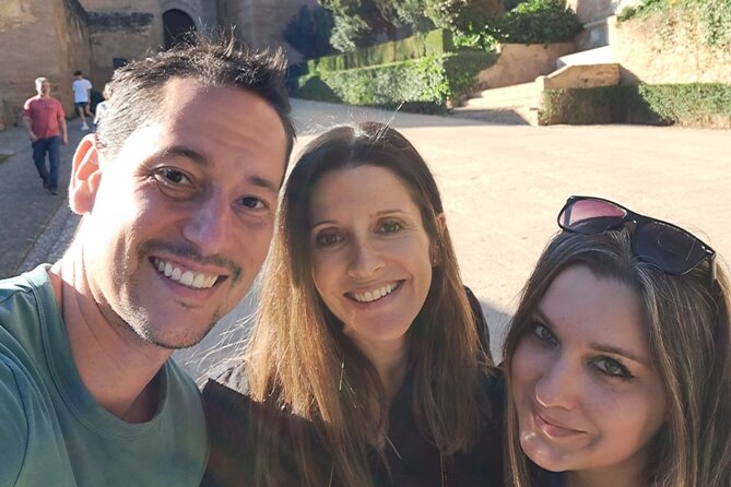 Alhambra Unique Experience: Private visit with official guide - Generalife gardens and the pleasure of slowing down