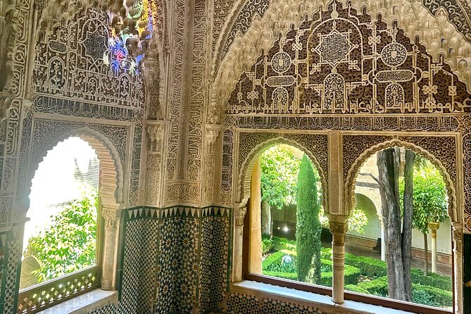 Arabic Private tour Alhambra (Not Included Ticket ) - Starting at the Alhambra Ticket Office