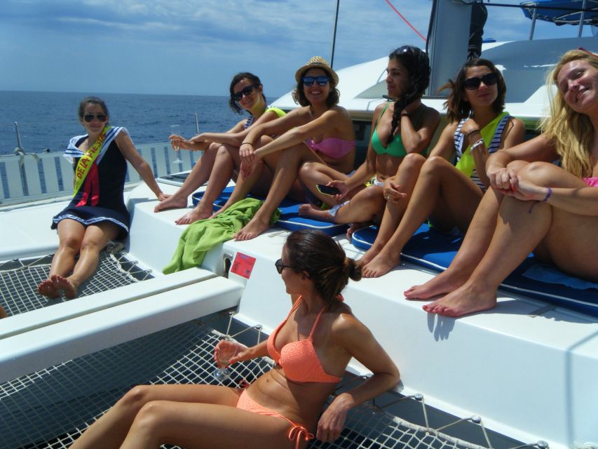 Costa Tropical: Luxury Catamaran Trip with Lunch - Lunch, cava, and drinks on board