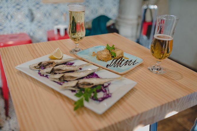 Delicious Granada Food Walk - Group size, timing, and practical planning