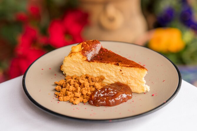Dinner on a terrace in the Albayzin and a live flamenco show - Booking, Timing, and Practical Details