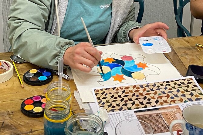 Drawing and Painting Class of Alhambra in Granada - Key points to know before booking