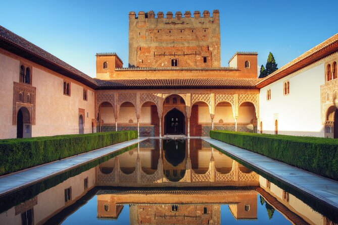 Exclusive Private Alhambra Tour with a Historian - Why a historian helps at the Alhambra