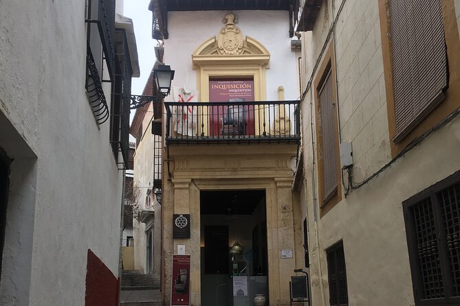 Exhibition Inquisition Instruments of Torture in Granada - Reaching the Palacio de los Olvidados in the lower Albaicín