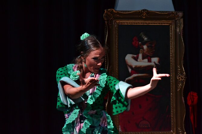 Flamenco Show in the Center of Granada - The room, rows, and sightlines
