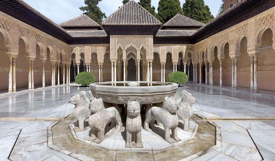 From Costa del Sol: Granada, Alhambra + Nasrid Palaces Tour - Granada before the palace visit
