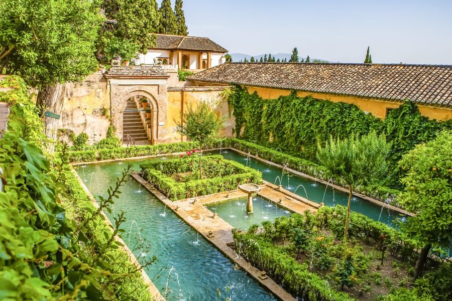 From Costa del Sol: Granada, Alhambra + Nasrid Palaces Tour - The early Costa del Sol pickup