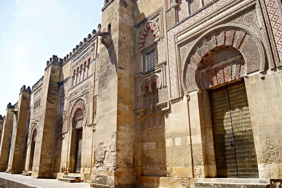 From Granada: Córdoba Day Trip with Mezquita Guided Tour - Free time in Córdoba’s old town