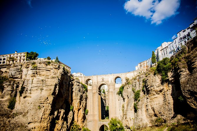 From Granada: Premium Ronda Trip & Guided Highlights Experience - Why Ronda makes a worthwhile day from Granada