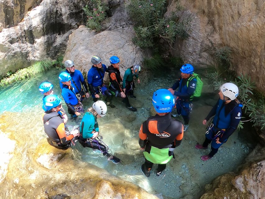 From Granada: Rio Verde Canyoning Tour with Lunch - Who will enjoy it most