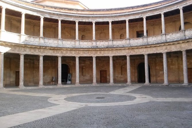 Going to Alhambra? 3 hrs Private Tour! Skip the long lines to visit the Alhambra - Why a private Alhambra visit can be worth it