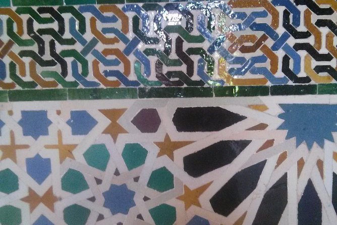 Going to Alhambra? 3 hrs Private Tour! Skip the long lines to visit the Alhambra - Charles V Palace shows the Alhambra’s later chapter