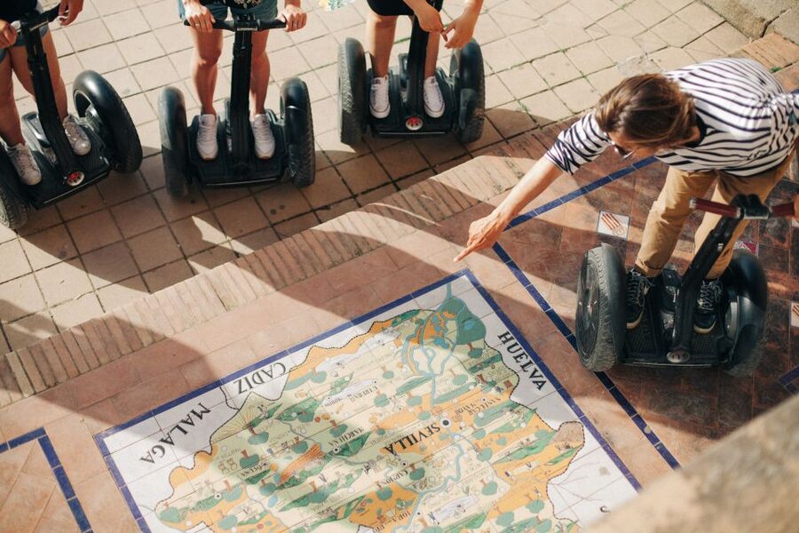 Granada: 1-Hour Panoramic Segway Tour - Plaza Nueva, Fuente del Toro, and the city center