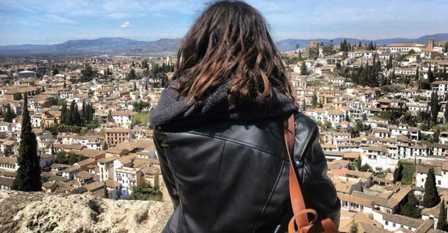 Granada Albaicín: 2.5-Hour Tapas & Drinks Walking Tour - Why the Albaicín makes a good tapas route