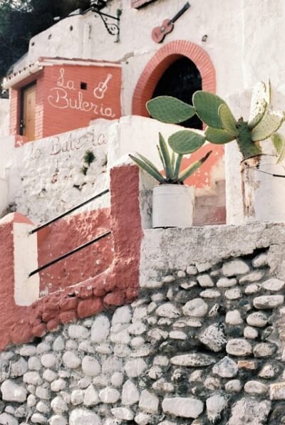 Albaicín and Sacromonte Sunset Tour & Flamenco Show
