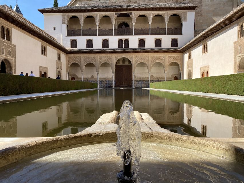 Granada: Alhambra, Alcazaba, and Generalife Private Tour - The Nasrid Palaces reward a slower look