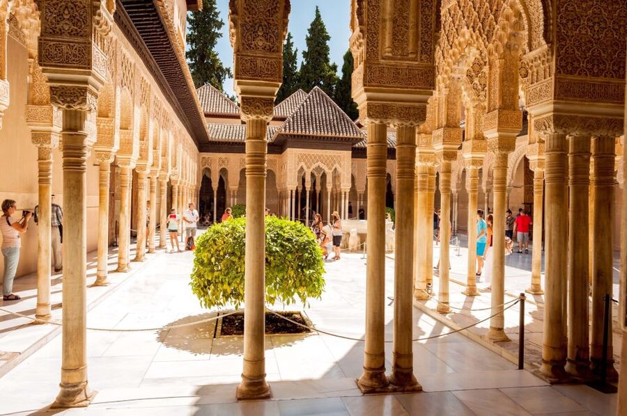 Granada: Alhambra Complex Guided Tour Options - The Alcazaba and Generalife option