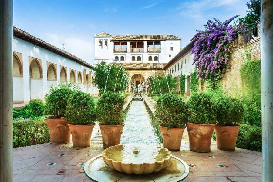 Granada: Alhambra Full Complex & Andalusi Monuments Tickets - From the Alhambra to Albaicín and Dobla de Oro
