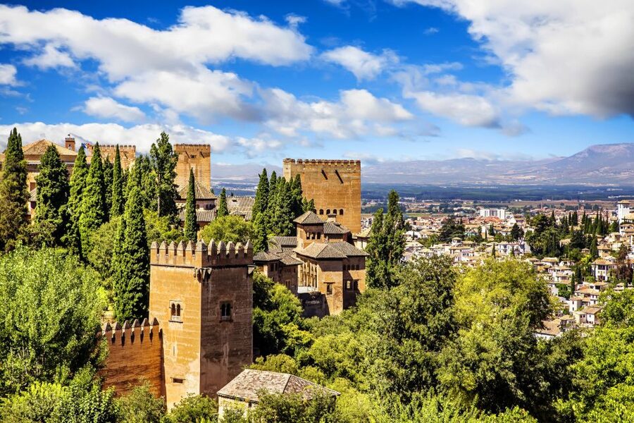 Granada: Alhambra Full Complex & Andalusi Monuments Tickets - Casa Morisca and the Smaller Residential Sites
