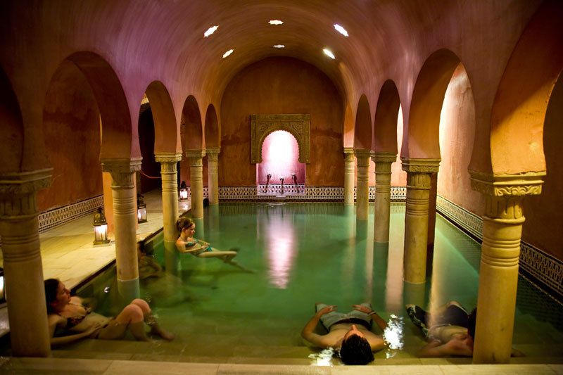 Granada: Alhambra Guided Tour and Arabian Bath and Massage - What the $229 price really covers