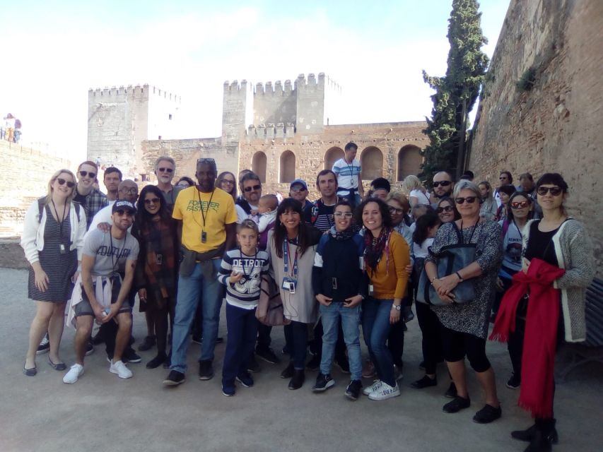 Granada: Alhambra, Nasrid Palaces, & Generalife Guided Tour - The Nasrid Palaces are the main event