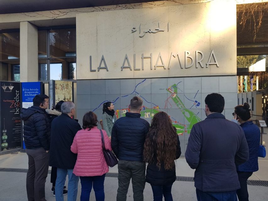 Granada: Alhambra Palace Guided Tour - What this Alhambra visit actually covers