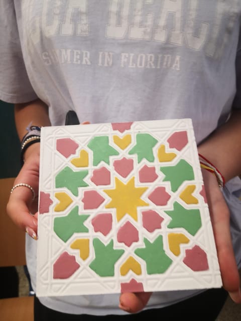 Granada: "Alhambra´s Craft Workshop" - Who should book this workshop?