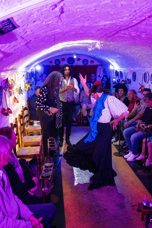 Granada: Authentic and intimate Flamenco Show with Snacks - The included Andalusian snack menu