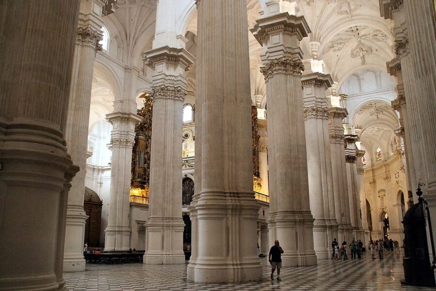 Granada: Cathedral and Royal Chapel Private tour with ticket - Reading Granada Cathedral’s changing design