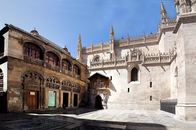 Granada: Cathedral and Royal Chapel Private tour with tickets - Why this short Granada tour works