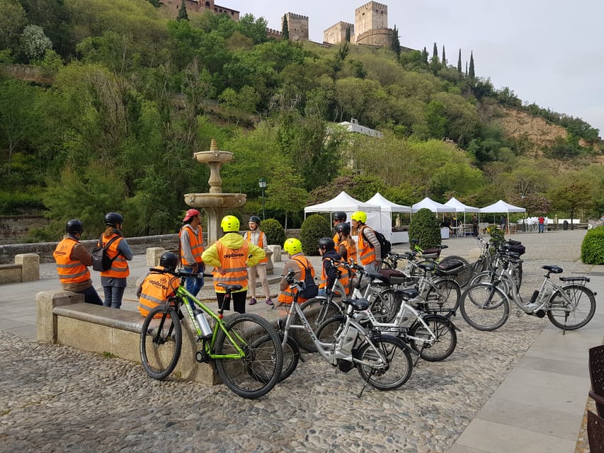 Granada: E-Bike Tour and Fast-Track Alhambra Ticket - Sacromonte’s caves and flamenco connection