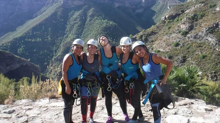 Granada: Family Canyoning in Río Verde - Jumps, glides, and rappels for different comfort levels