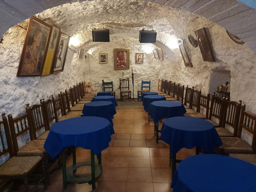 Granada: Flamenco Show in the Cave LA FARAONA - Planning your visit around the show