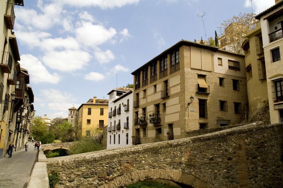 Granada Full Day: Alhambra General, Albayzin and Sacromonte - The Alhambra gives the day its grand opening