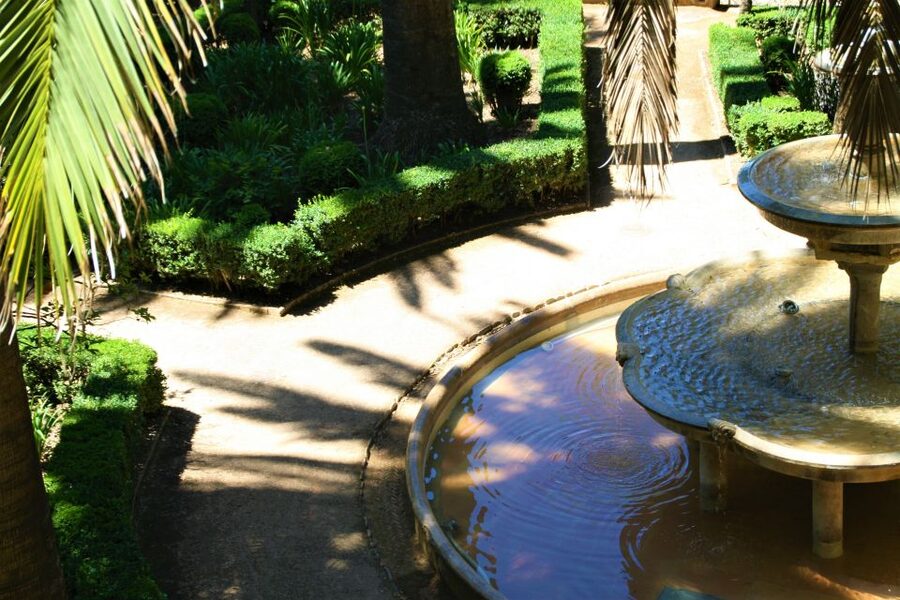 Granada: Gardens of Carmenes Guided Tour - What $29 really gets you