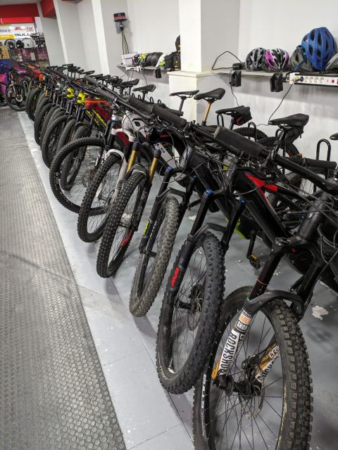 Granada Highlights by E-Bike: Albaicín & Sacromonte - Sacromonte Abbey and the city’s hillside character