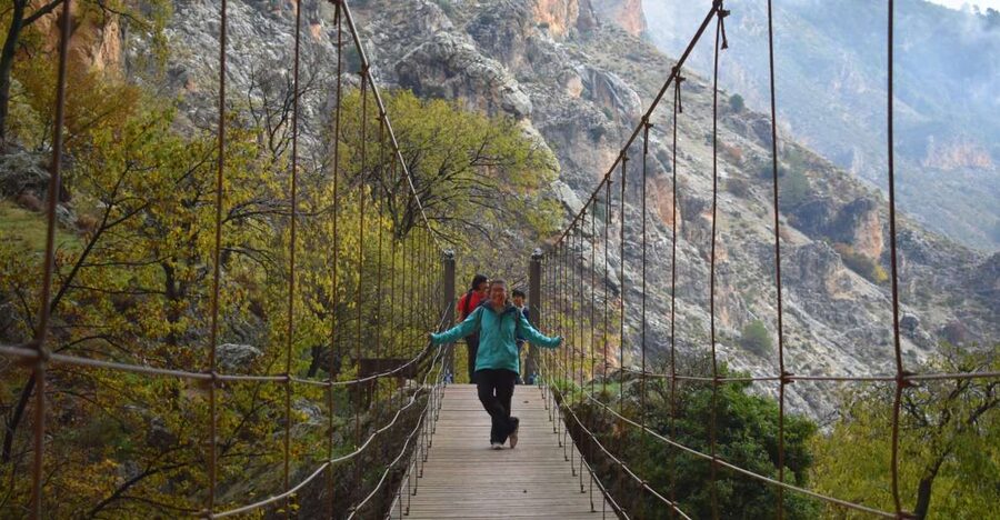 Granada: Hiking along the Gollizno route - Leaving Granada for Olivares