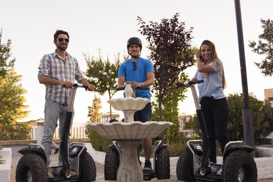 Granada: Historical City Center Guided Segway Tour - San Nicolás Square: Granada’s classic viewpoint