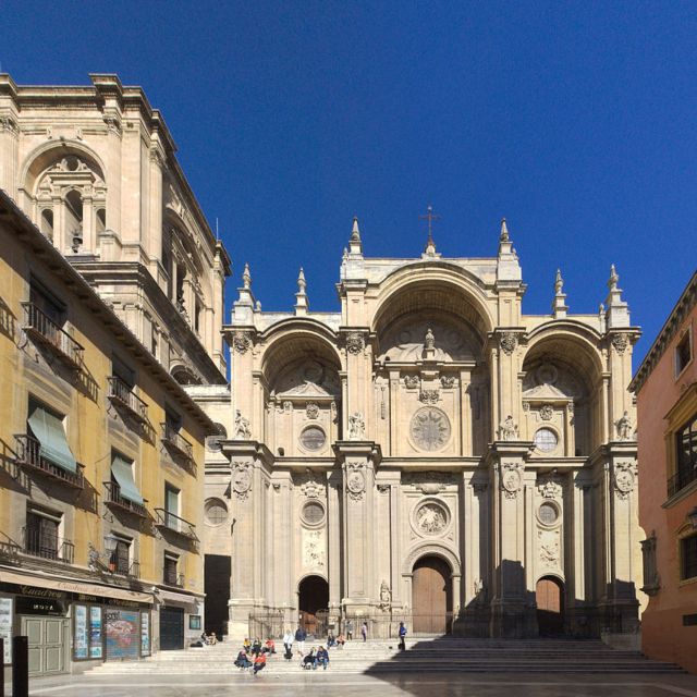 Granada in full: Albaicin & the Historic Centre - Climbing through the Albaicín